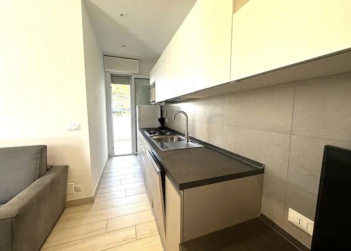 Апартаменты And Bright Flat With Pool Бибионе