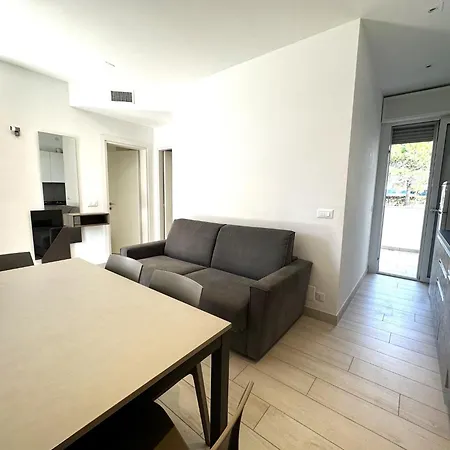 And Bright Flat With Pool * Bibione